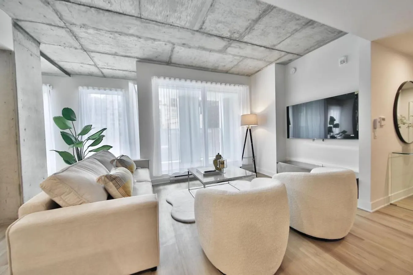 Elegant 2Br In Old Mtl Historic Core Montreal