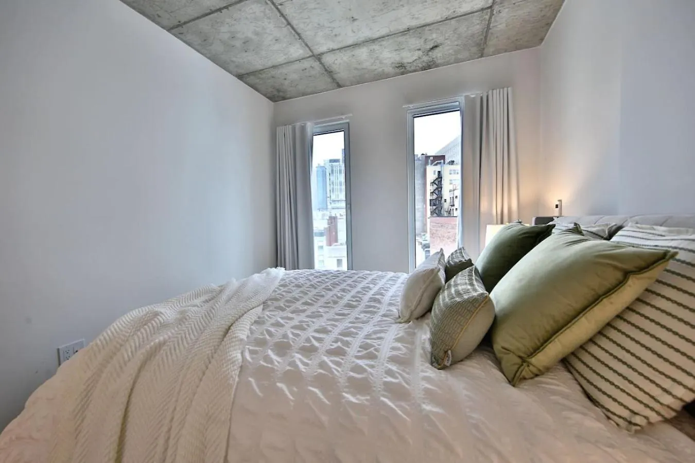 Apartman Elegant 2Br In Old Mtl Historic Core Montréal
